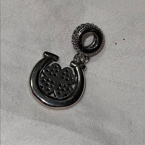 Sterling Silver Four Leaf Clover w/Green Gems “Lucky”Horseshoe Charm Pendant - Picture 3 of 4